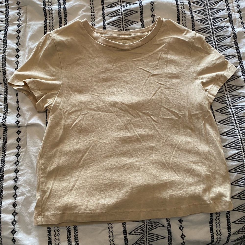Tee shirt